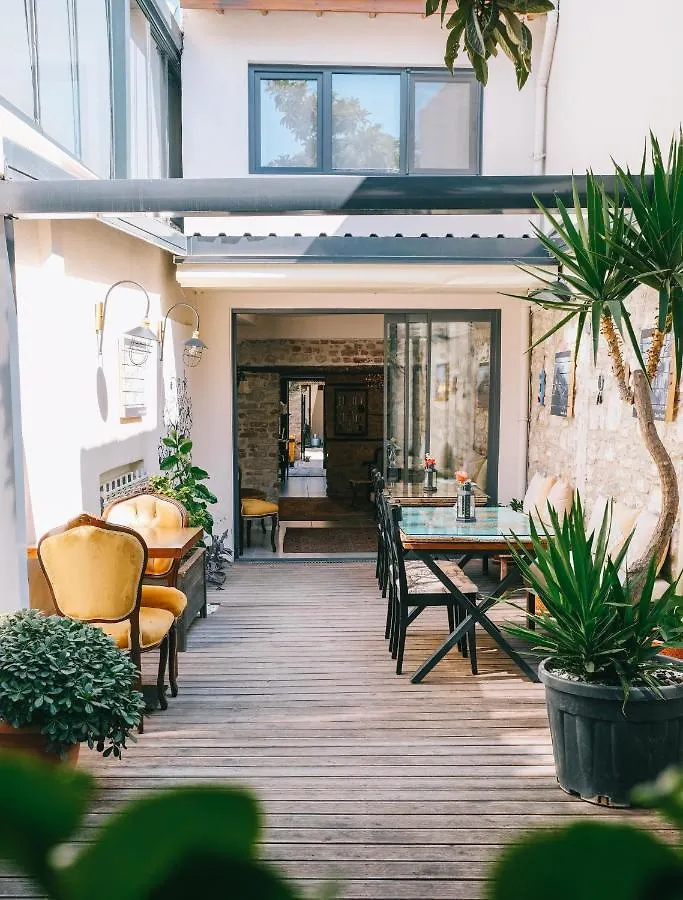 Sakli Tas Konak Otel Urla